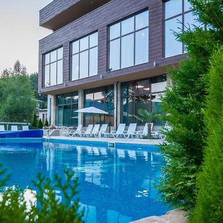 Complex Katalina Hotell Tsigov Chark Exteriör bild