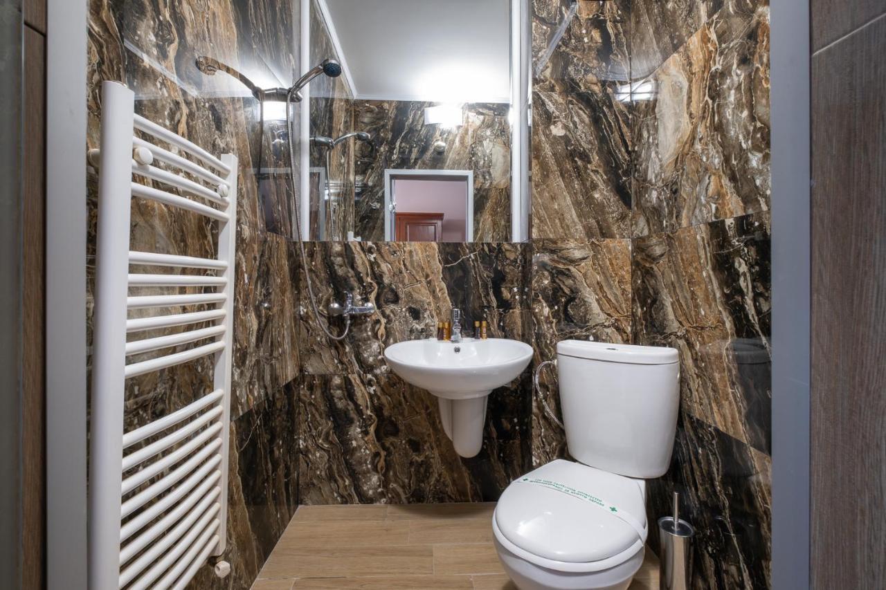 Complex Katalina Hotell Tsigov Chark Exteriör bild