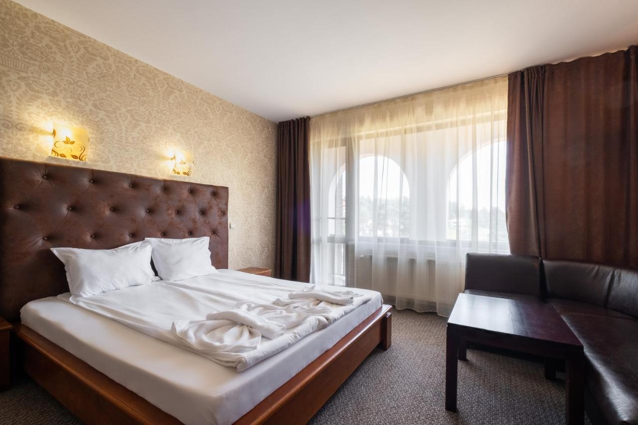 Complex Katalina Hotell Tsigov Chark Exteriör bild