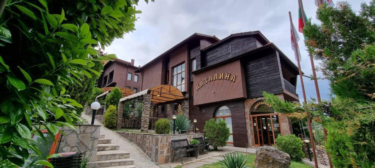 Complex Katalina Hotell Tsigov Chark Exteriör bild