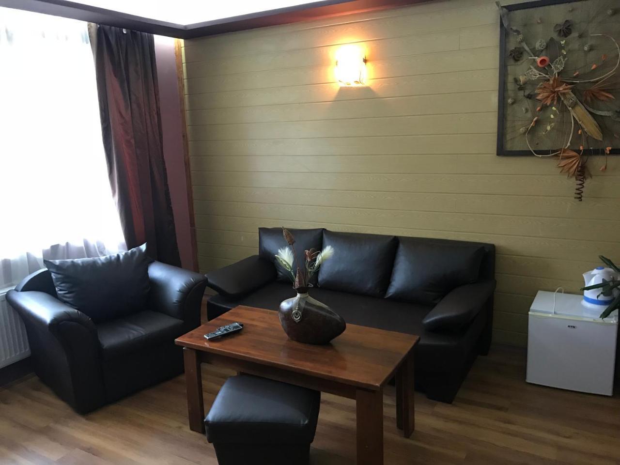 Complex Katalina Hotell Tsigov Chark Exteriör bild