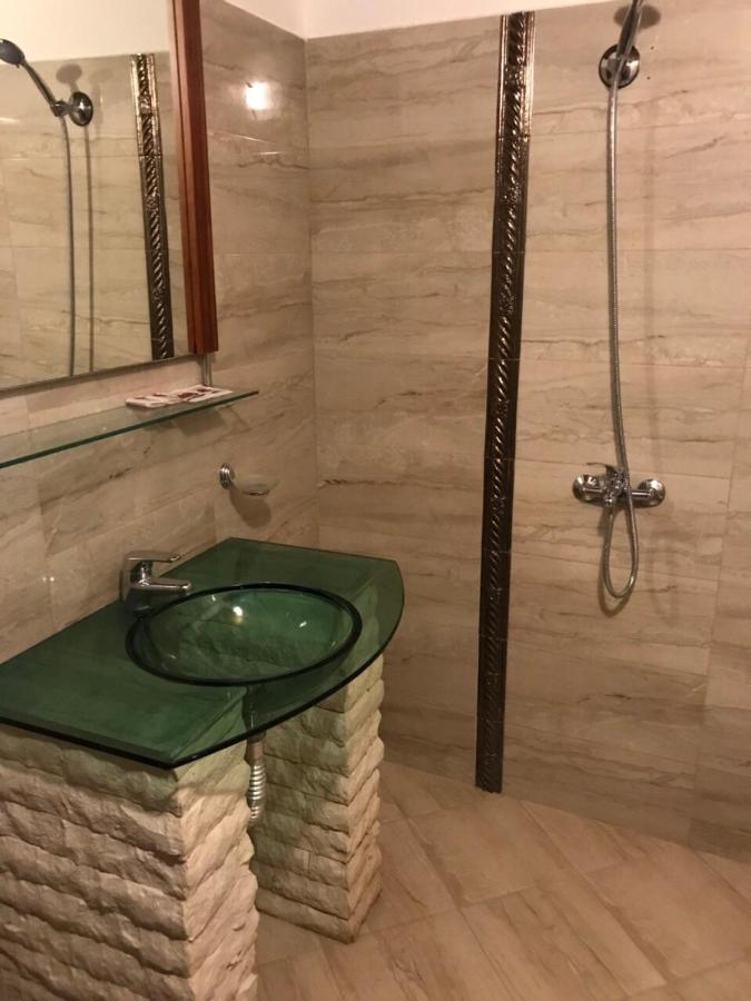 Complex Katalina Hotell Tsigov Chark Exteriör bild